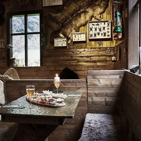 Hotell Hardanger Basecamp Ulvik