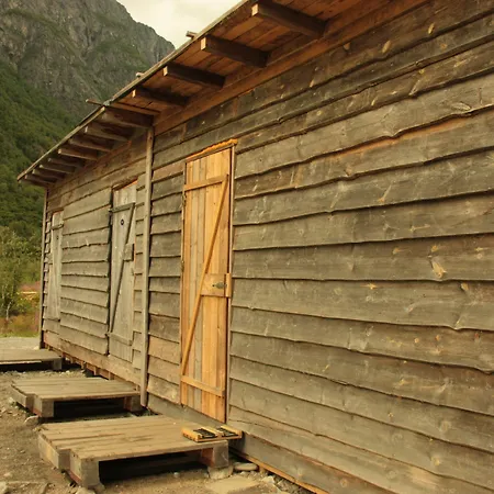 Hardanger Basecamp 3*