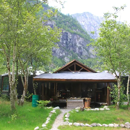 Hardanger Basecamp Ulvik
