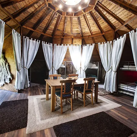 Hardanger Basecamp 3* ウルヴィク